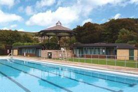 Hathersage Pool